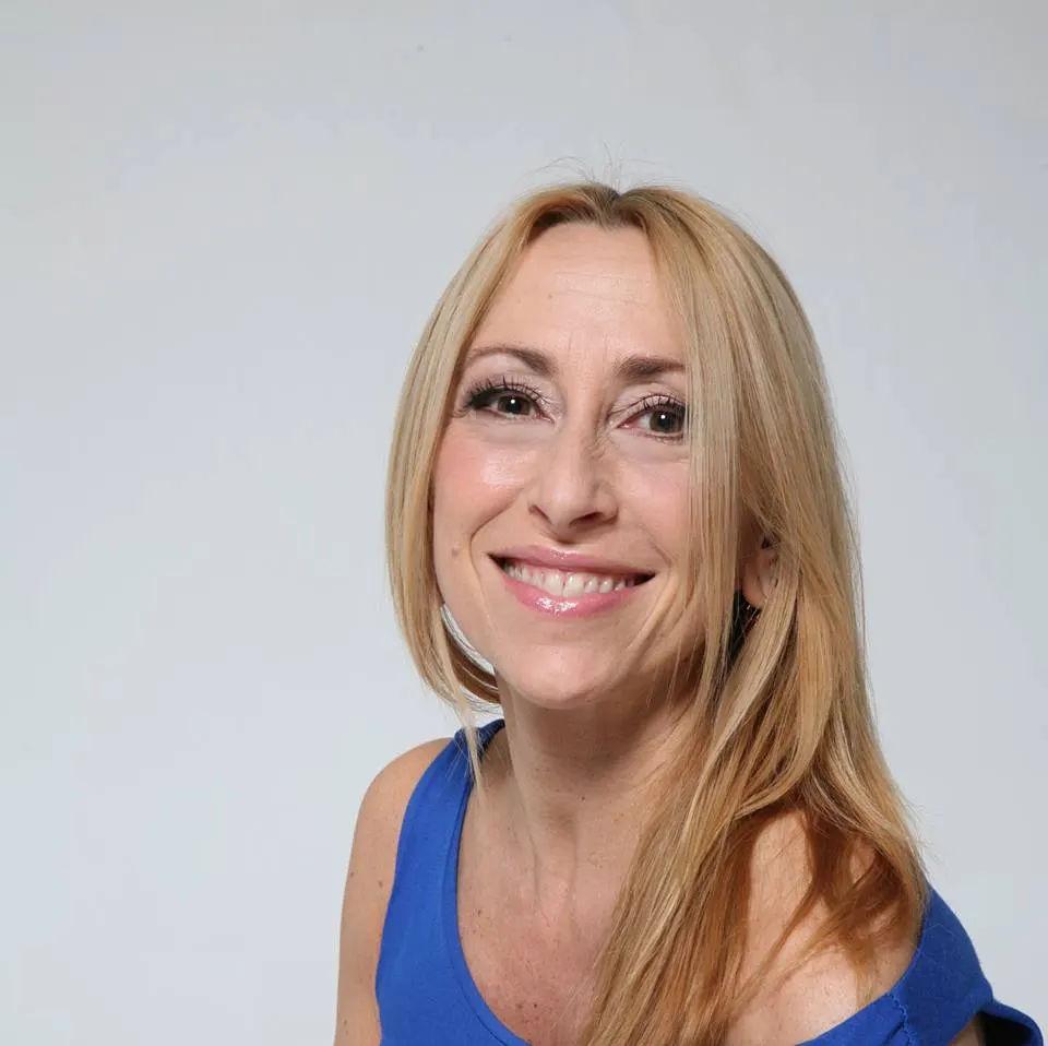 Intervista Marta Lock, autrice Ritrovarsi a Parigi