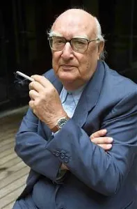 ANDREA CAMILLERI immagine tratta da www.siciliaonpress.com