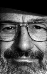 Umberto Eco: il vostro libro preferito? Votate il nostro sondaggio