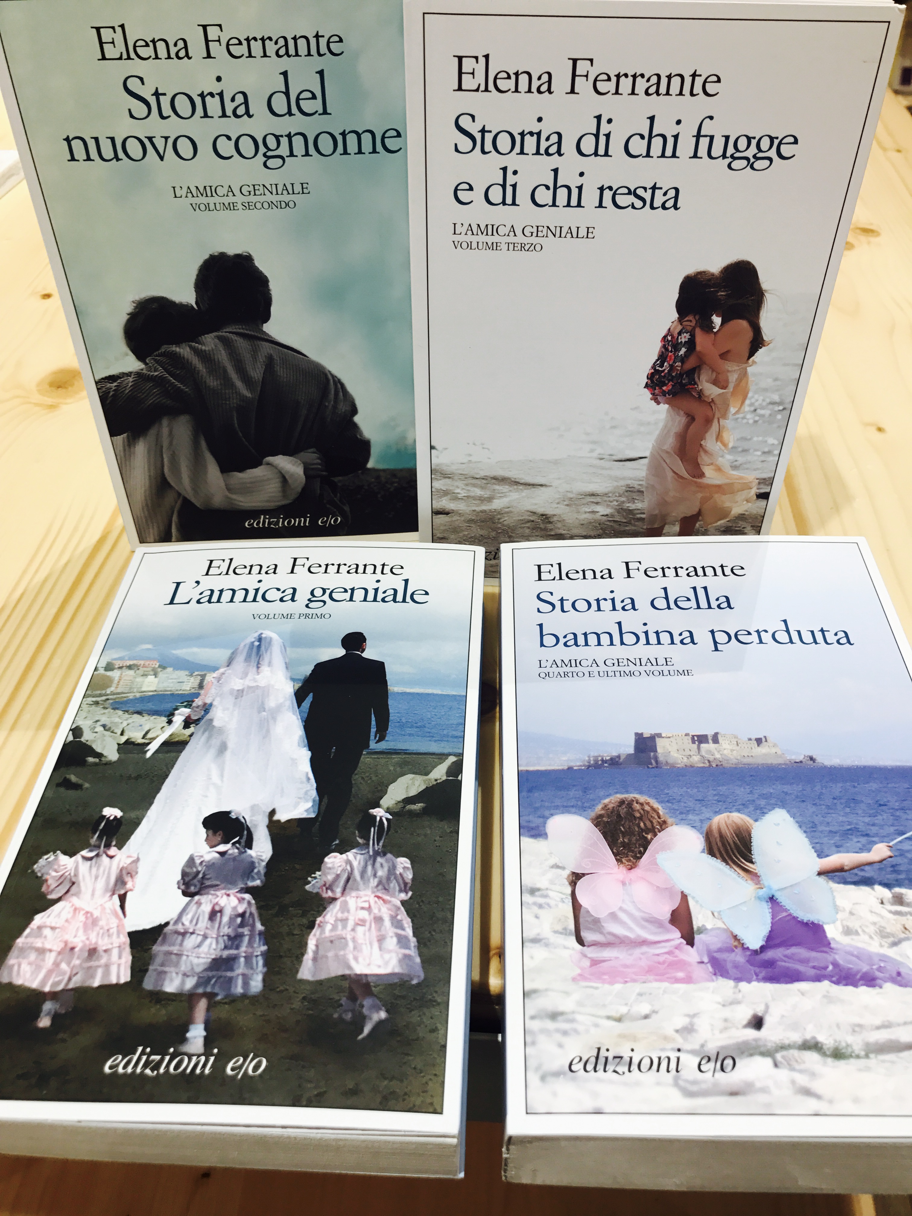 Elena Ferrante: quadrilogia de “L'Amica Geniale” 