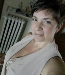 Intervista a Paola Pane, autrice de “Il giro intorno al palazzo”