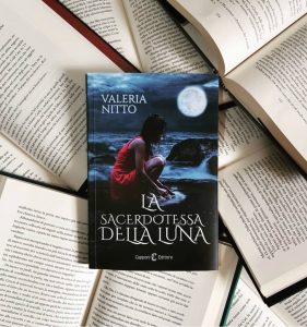 Copertina La Sacerdotessa della luna di Valeria Nitto